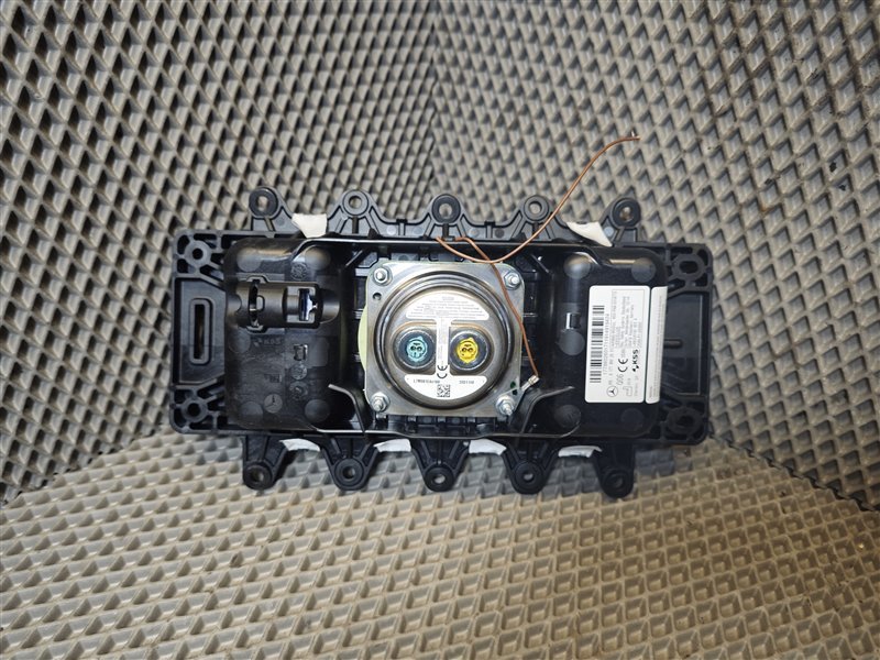 подушка в торпедо, 15000 рублей, Санкт-Петербург