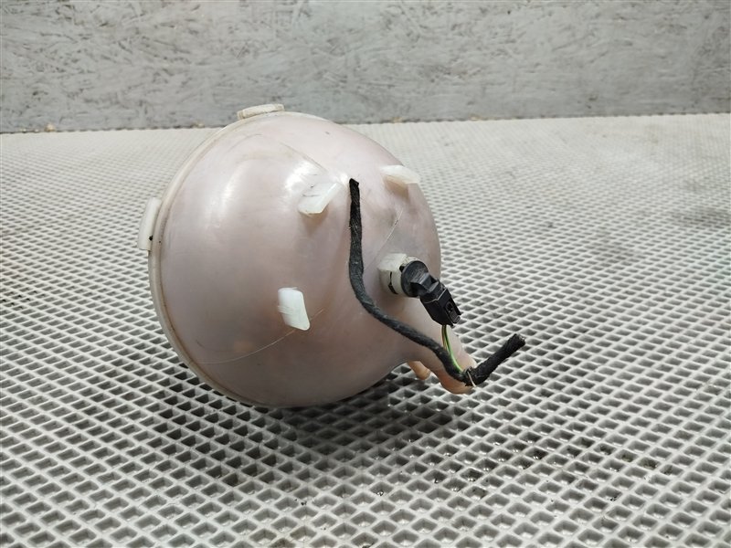 бачок расширительный, 2000 рублей, Санкт-Петербург