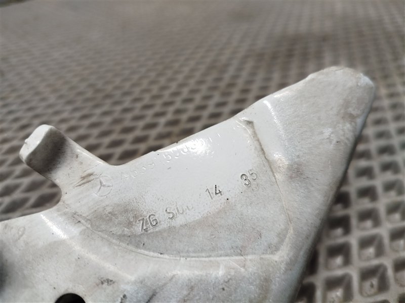 петли капота, 1500 рублей, Санкт-Петербург