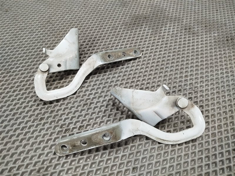 петли капота, 1500 рублей, Санкт-Петербург