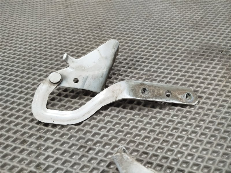 петли капота, 1500 рублей, Санкт-Петербург