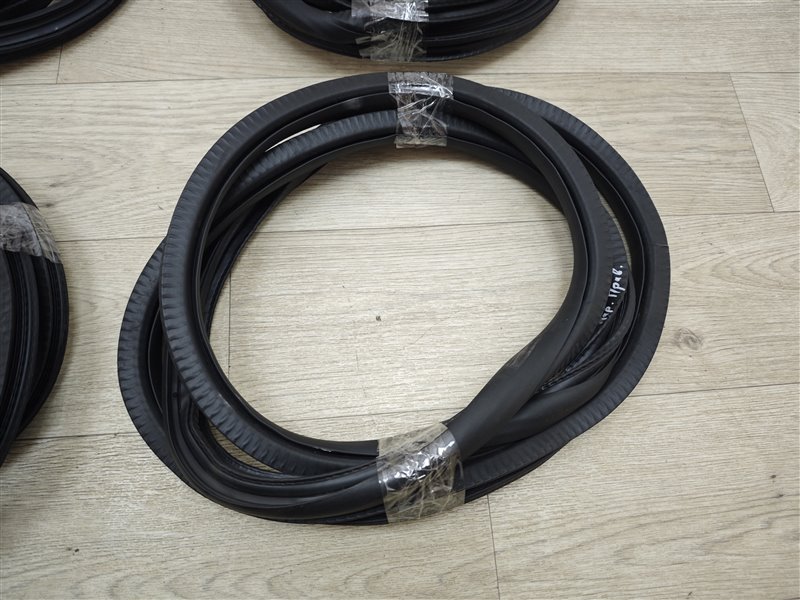 уплотнитель двери, 4000 рублей, Санкт-Петербург