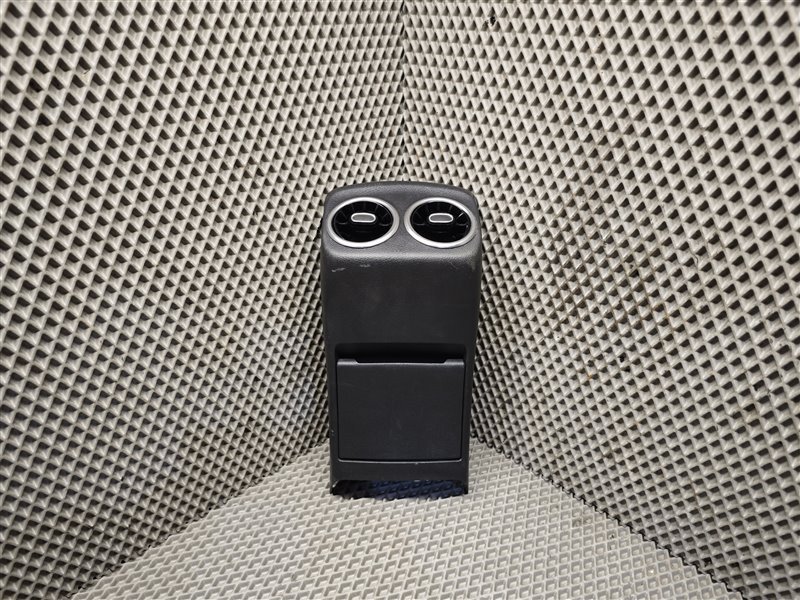 панель подлокотника, 10000 рублей, Санкт-Петербург