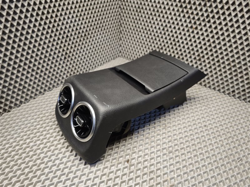 панель подлокотника, 10000 рублей, Санкт-Петербург