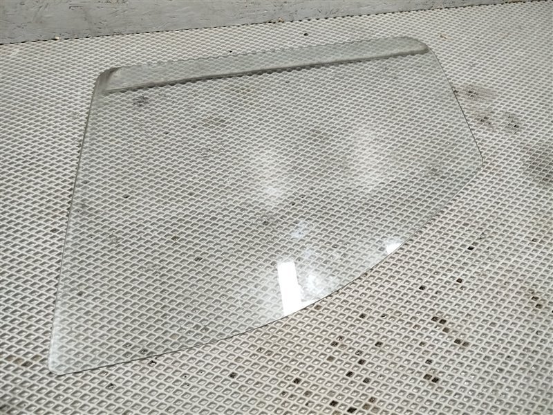 стекло, 2000 рублей, Санкт-Петербург