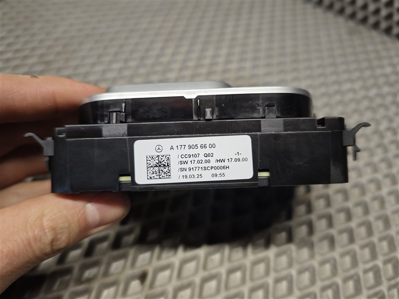 кнопки управления сиденьем, 6750 рублей, Санкт-Петербург