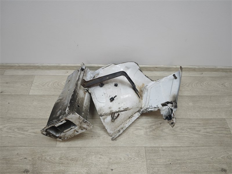 лонжерон, 9000 рублей, Санкт-Петербург