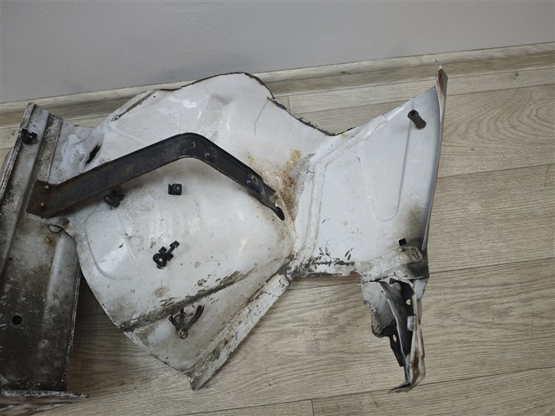 лонжерон, 9000 рублей, Санкт-Петербург