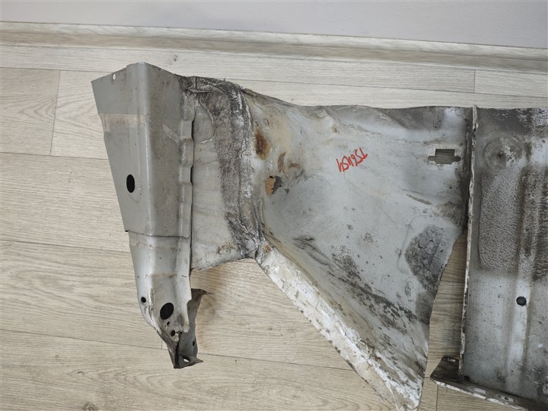 лонжерон, 9000 рублей, Санкт-Петербург