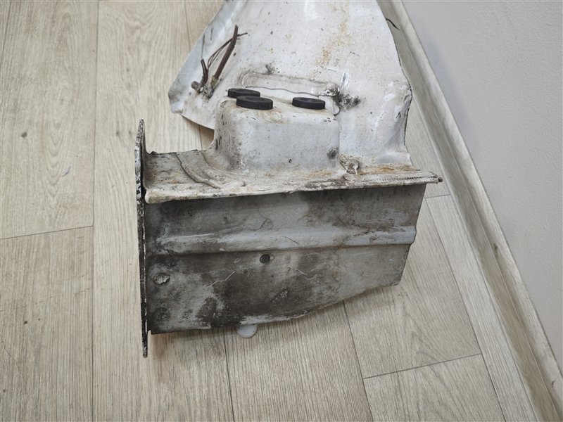 лонжерон, 9000 рублей, Санкт-Петербург