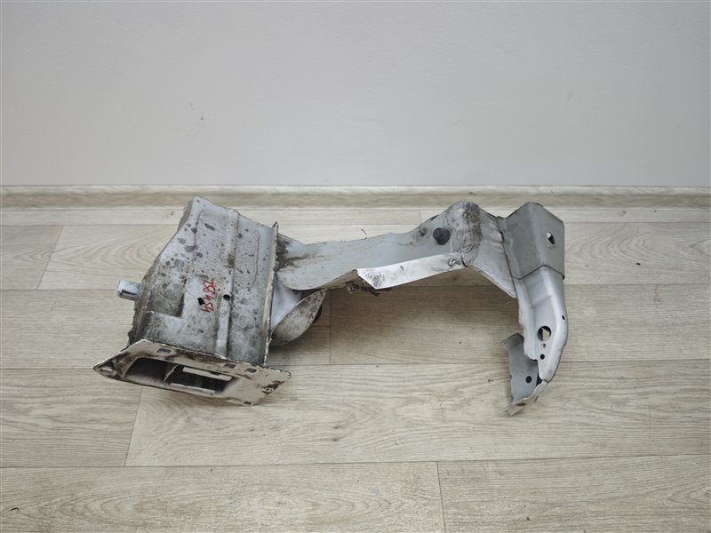 лонжерон, 9000 рублей, Санкт-Петербург