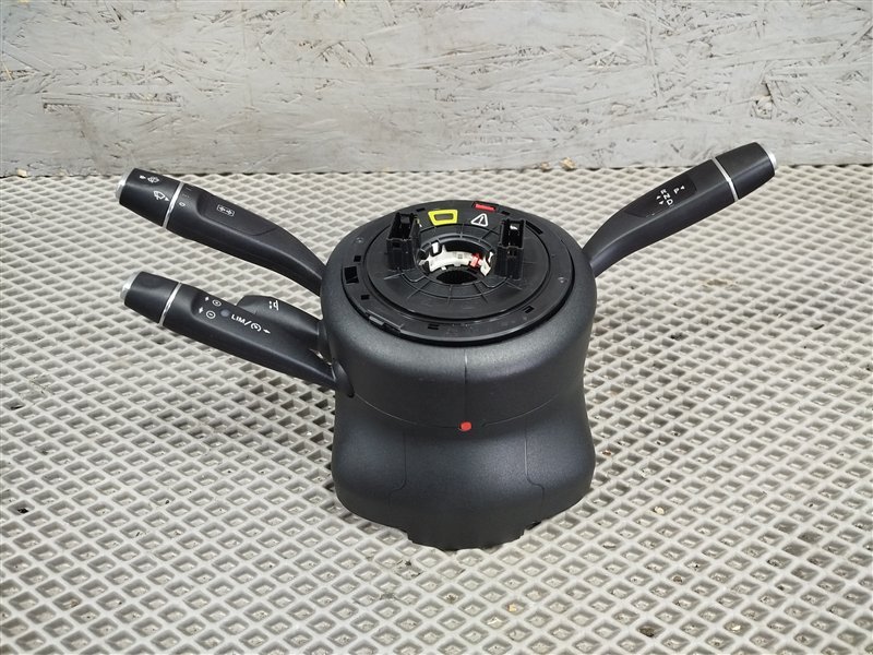 подрулевой переключатель, 13500 рублей, Санкт-Петербург