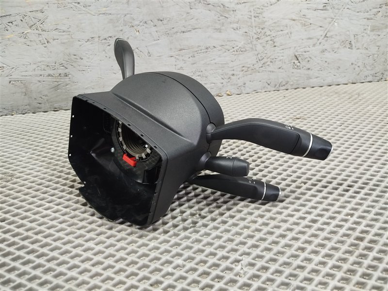 подрулевой переключатель, 13500 рублей, Санкт-Петербург