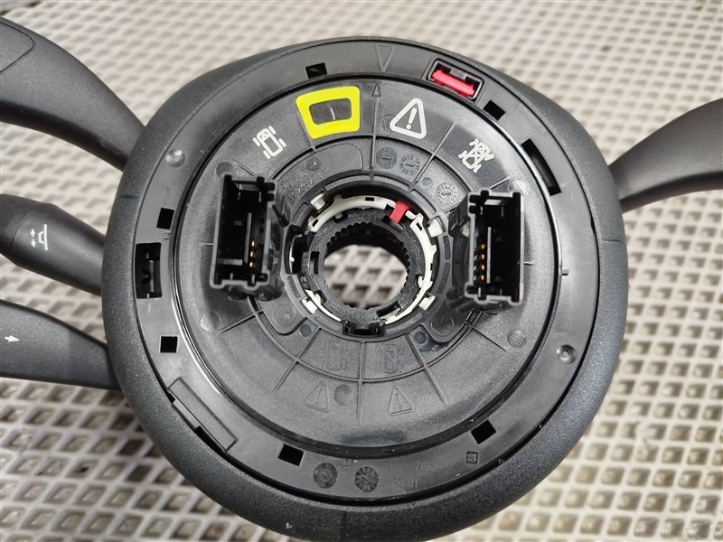 подрулевой переключатель, 13500 рублей, Санкт-Петербург