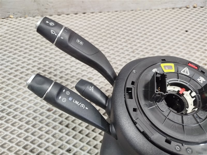 подрулевой переключатель, 13500 рублей, Санкт-Петербург