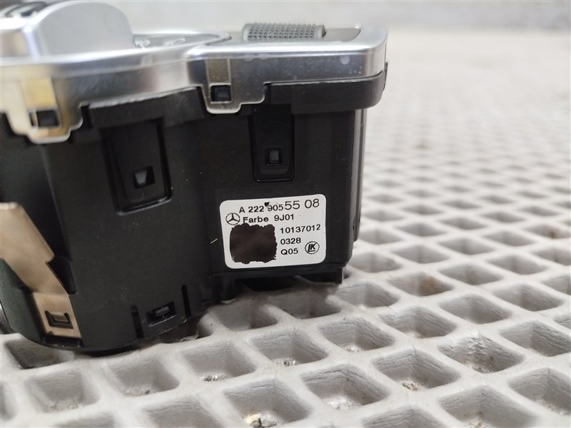 переключатель света, 2000 рублей, Санкт-Петербург