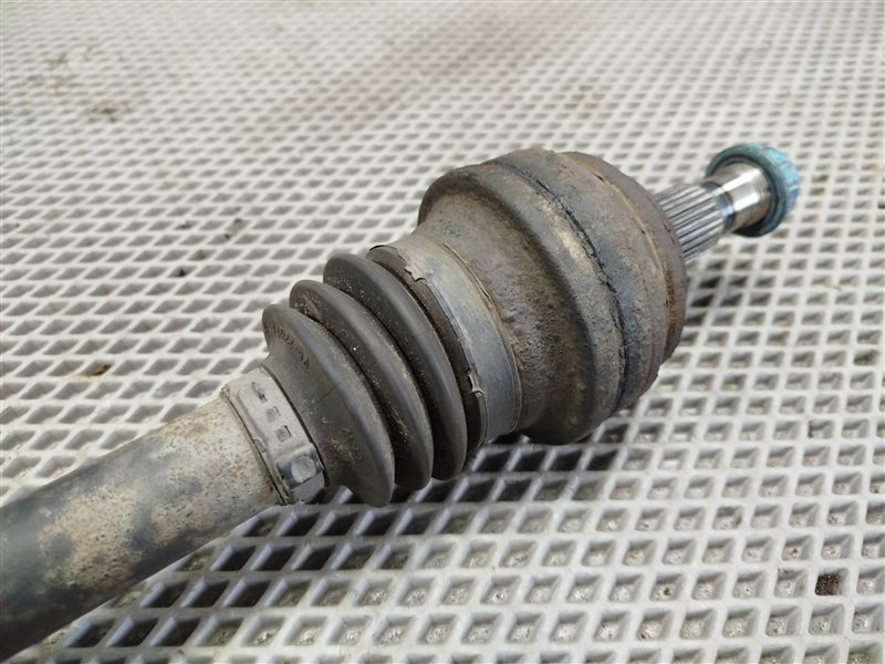 полуось, 6000 рублей, Санкт-Петербург