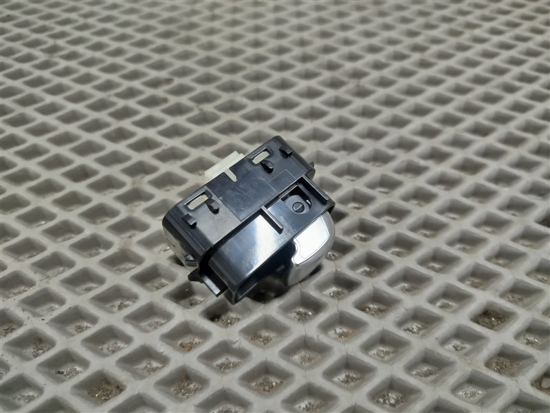 кнопка открывания багажника, 3000 рублей, Санкт-Петербург