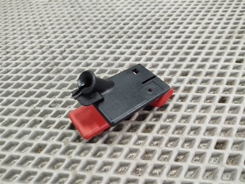 ручка открывания капота, 1850 рублей, Санкт-Петербург