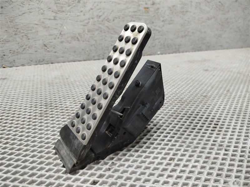 педаль газа, 6000 рублей, Санкт-Петербург