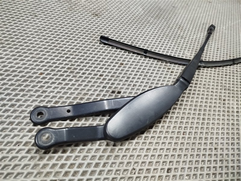 поводок стеклоочистителя, 12000 рублей, Санкт-Петербург