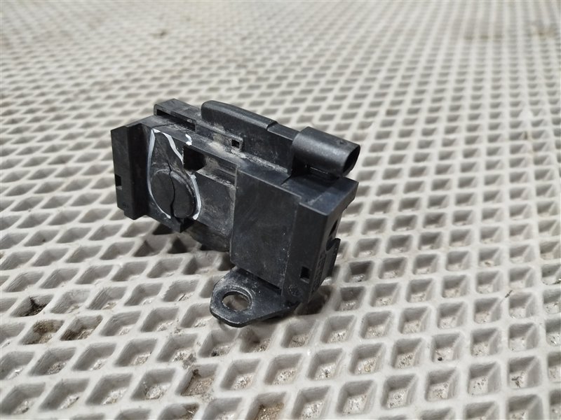 замок капота, 2800 рублей, Санкт-Петербург