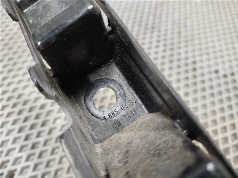 кронштейн бампера, 3200 рублей, Санкт-Петербург