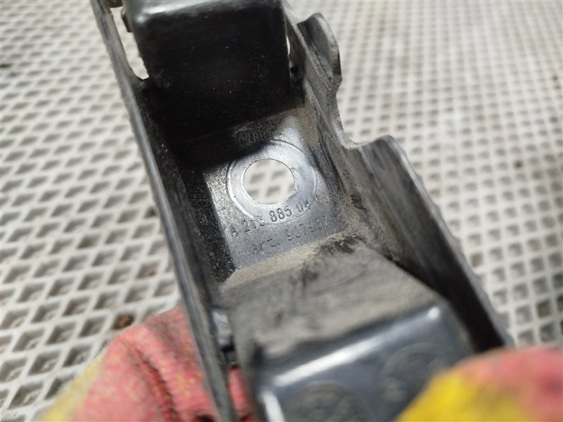 кронштейн бампера, 3200 рублей, Санкт-Петербург