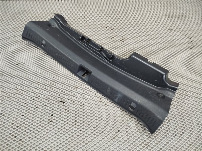 накладка багажника, 2100 рублей, Санкт-Петербург