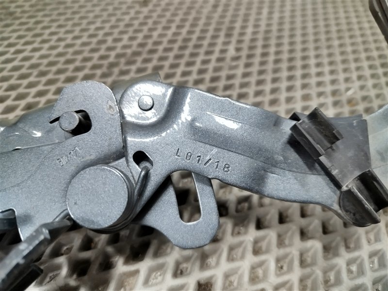 петля капота, 4300 рублей, Санкт-Петербург