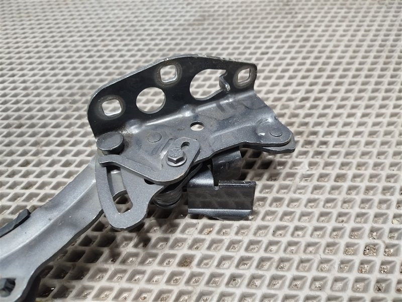 петля капота, 4300 рублей, Санкт-Петербург