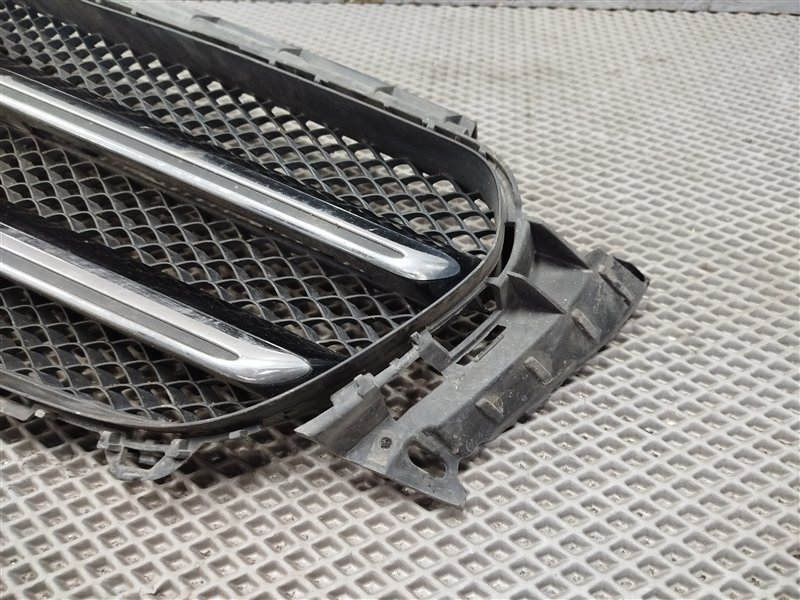 решетка радиатора, 2000 рублей, Санкт-Петербург