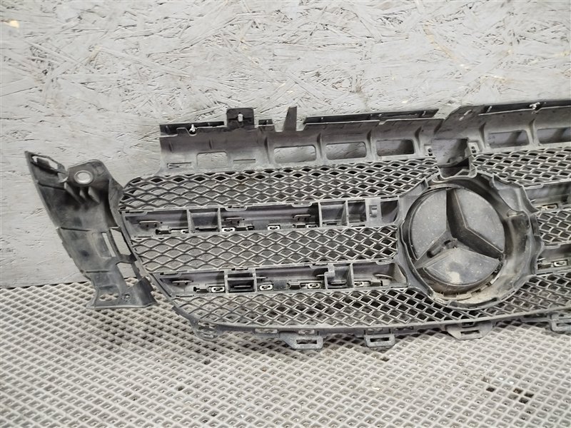 решетка радиатора, 2000 рублей, Санкт-Петербург