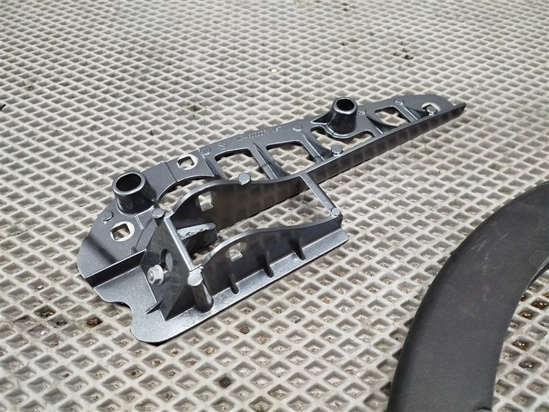 петля багажника, 2500 рублей, Санкт-Петербург