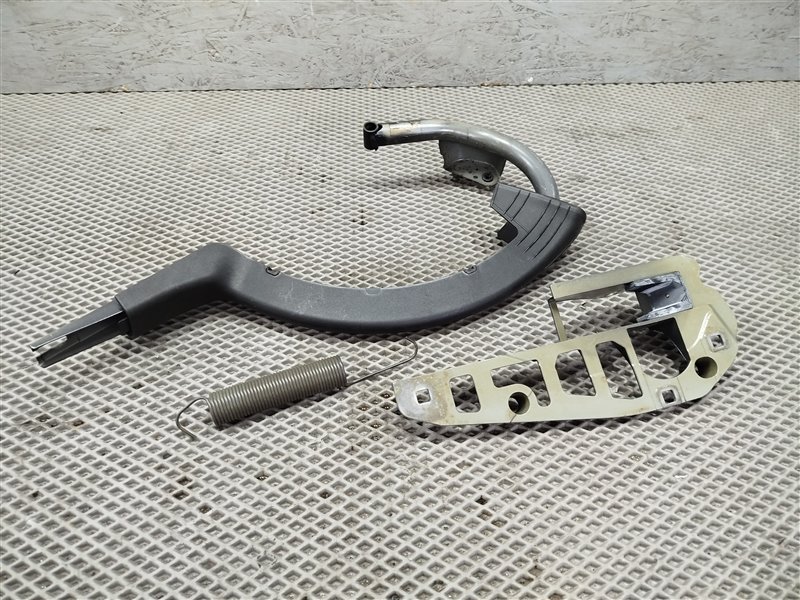 петля багажника, 2500 рублей, Санкт-Петербург