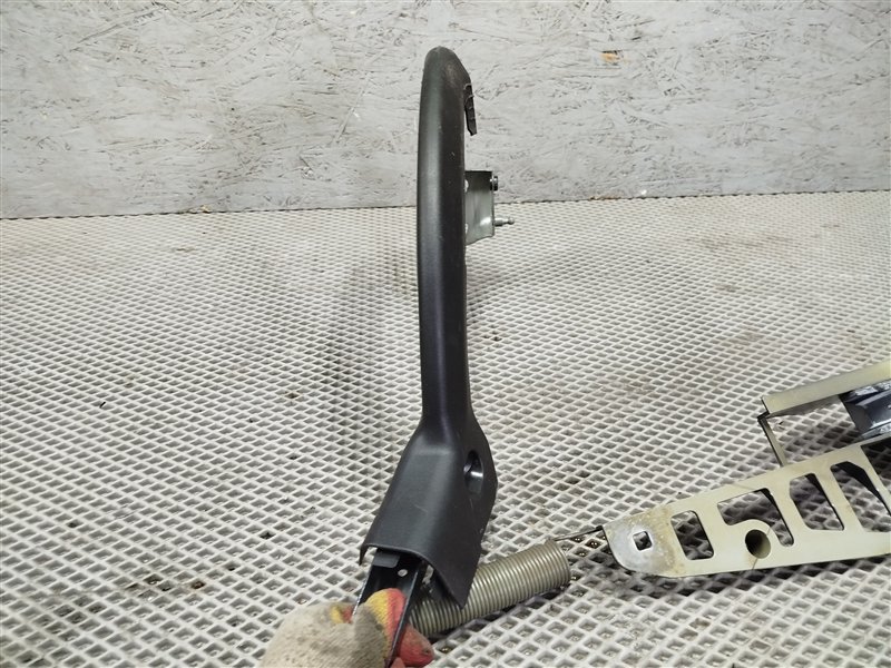 петля багажника, 2500 рублей, Санкт-Петербург