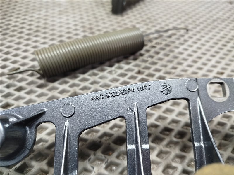 петля багажника, 2500 рублей, Санкт-Петербург