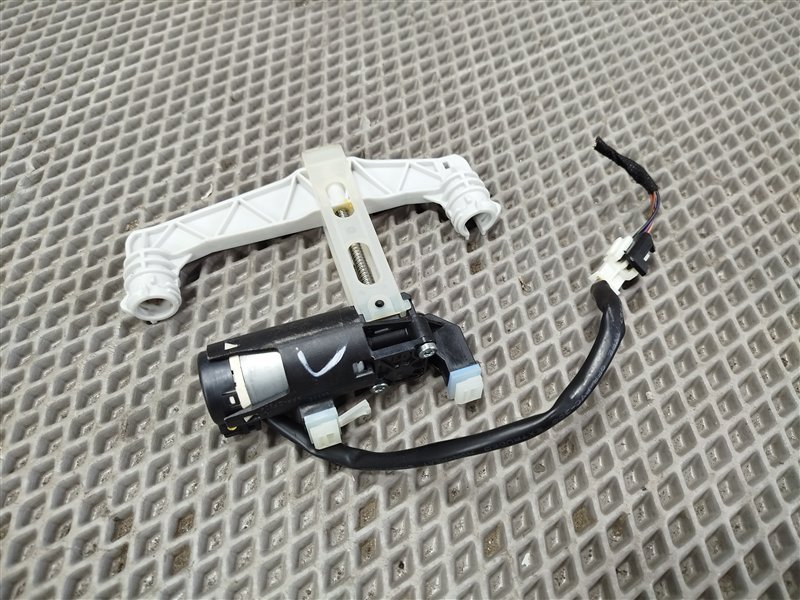 моторчик подголовника, 4000 рублей, Санкт-Петербург