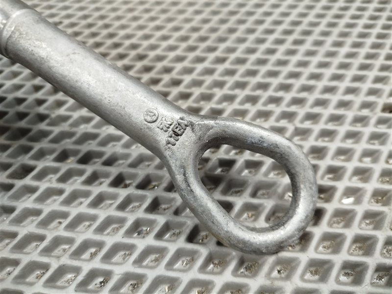 крюк буксировочный, 2500 рублей, Санкт-Петербург