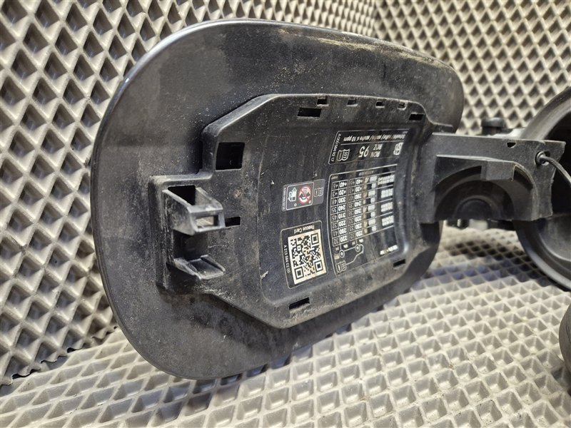 лючок бака, 10000 рублей, Санкт-Петербург