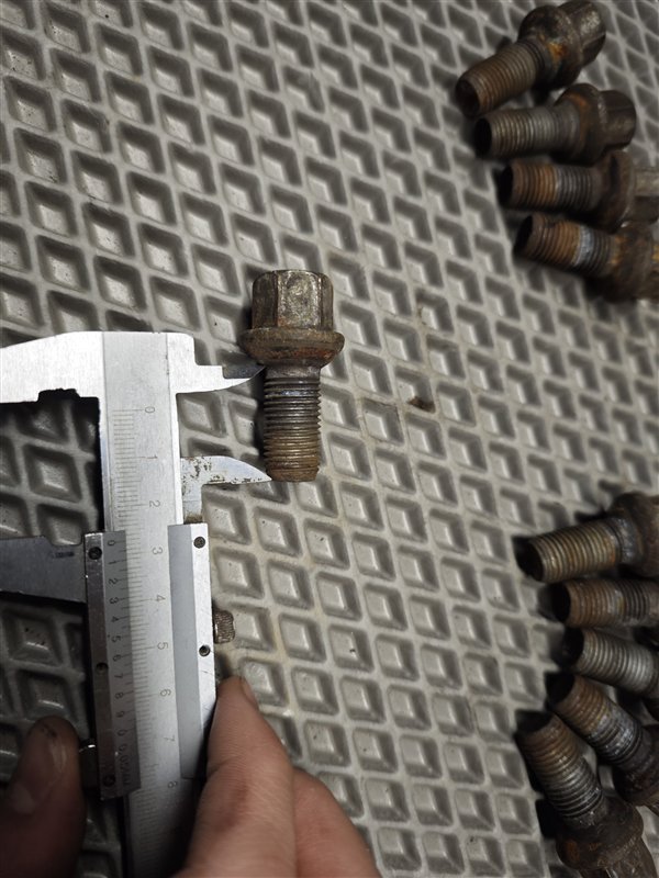 болты колесные, 2000 рублей, Санкт-Петербург