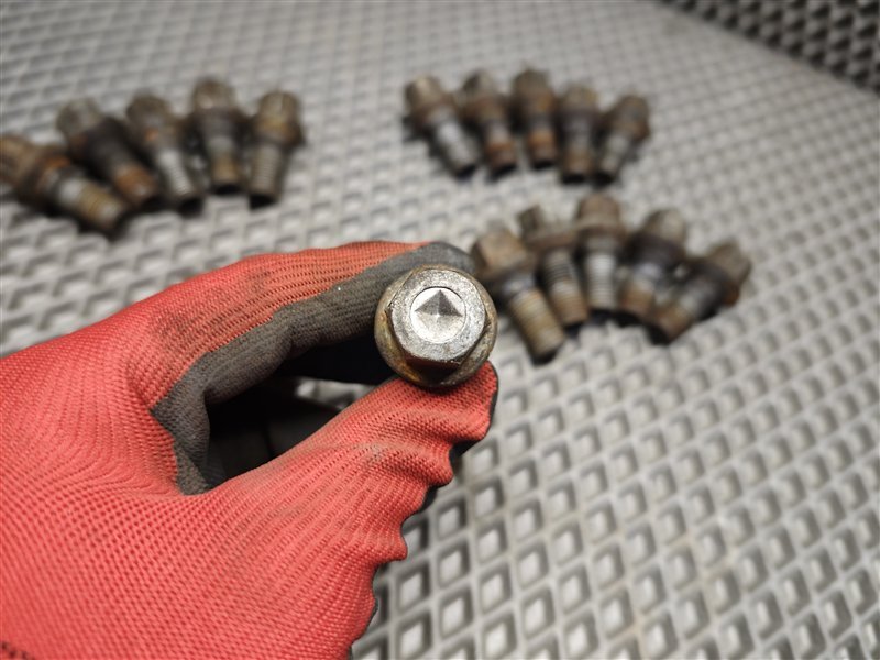 болты колесные, 2000 рублей, Санкт-Петербург