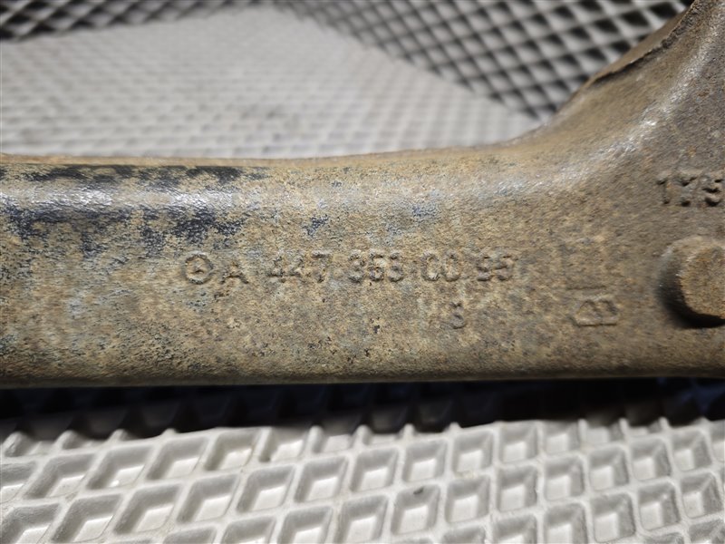 кронштейн редуктора, 9000 рублей, Санкт-Петербург