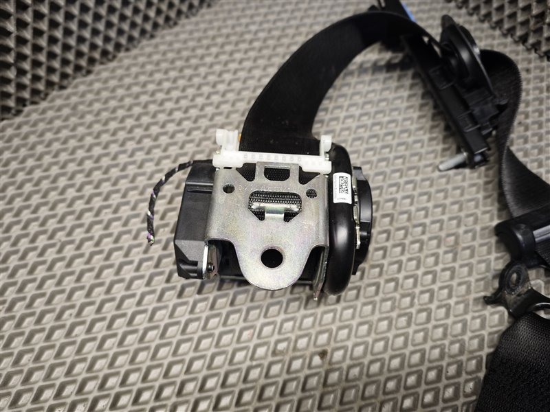 ремень безопасности, 15000 рублей, Санкт-Петербург