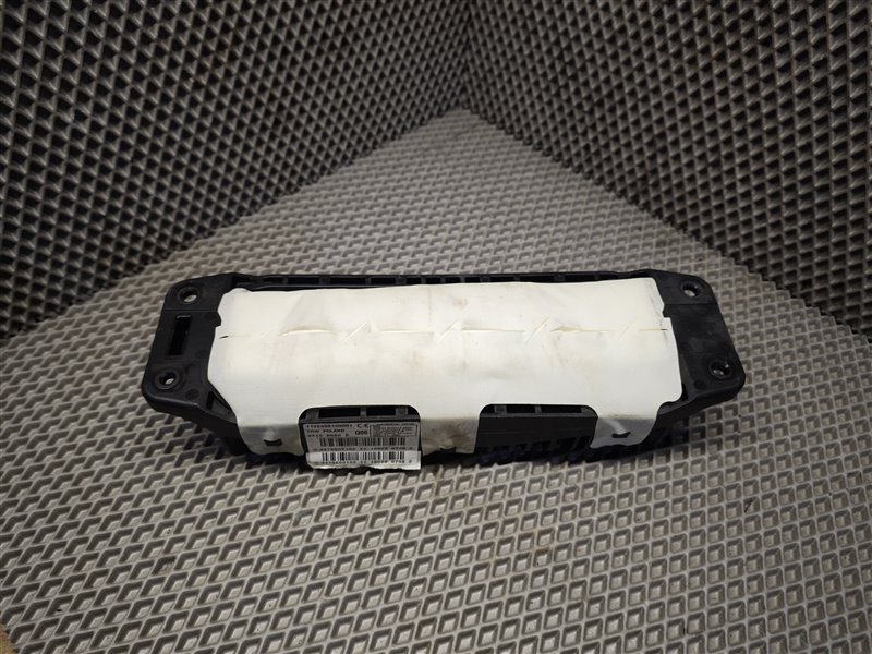 подушка в торпедо, 30000 рублей, Санкт-Петербург