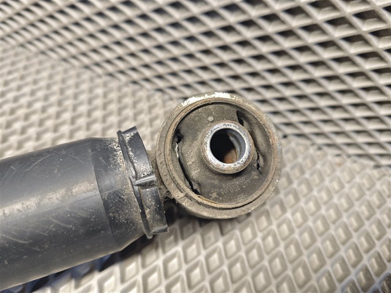 амортизатор, 6500 рублей, Санкт-Петербург