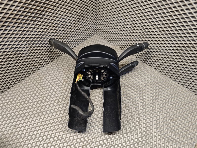 подрулевой переключатель, 40000 рублей, Санкт-Петербург