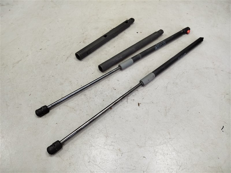 амортизаторы капота, 2000 рублей, Санкт-Петербург