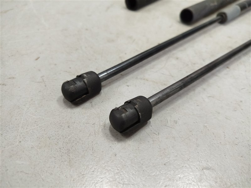 амортизаторы капота, 2000 рублей, Санкт-Петербург