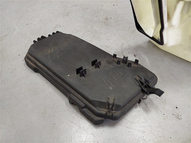 корпус блока предохранителей, 2500 рублей, Санкт-Петербург